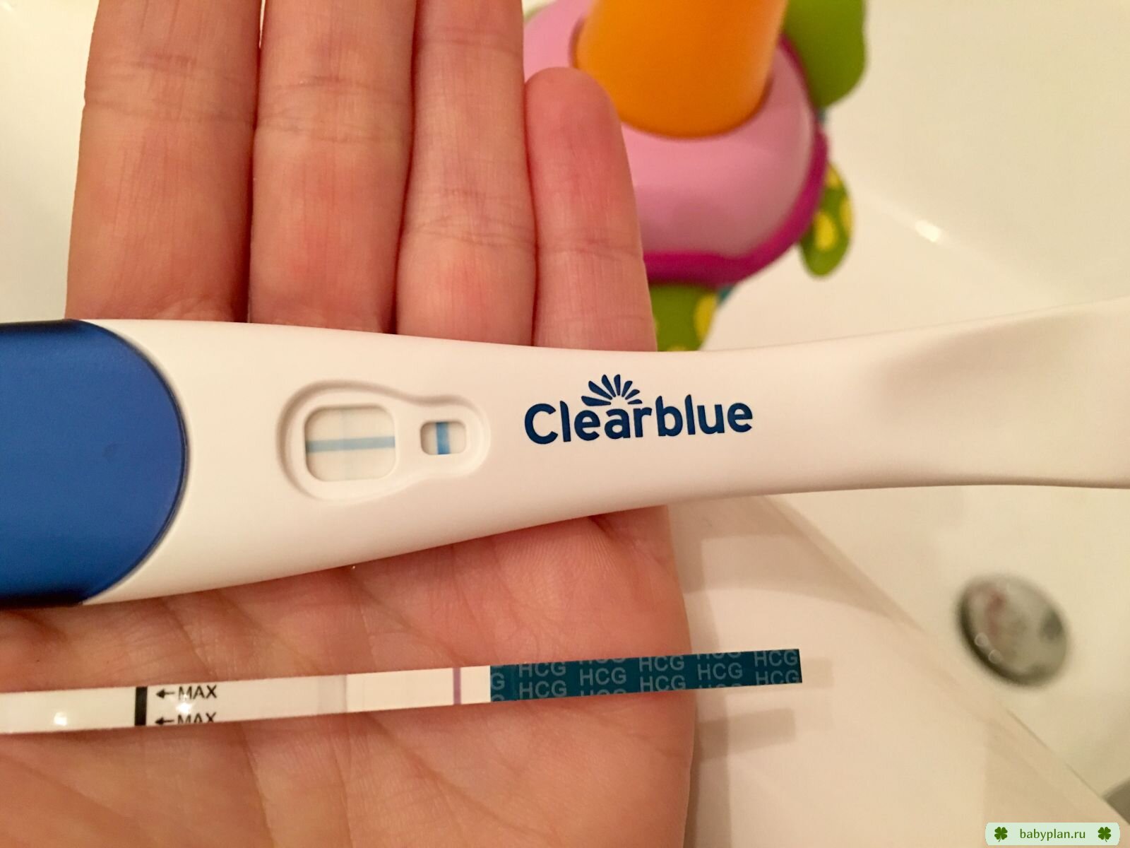 8 DPO Pregnancy Test